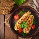 Calabacines rellenos con soja texturizada_come sano