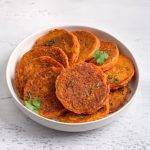 Pakoras de Vegetales con Salsa de Yogurt y Cilantro_come sano